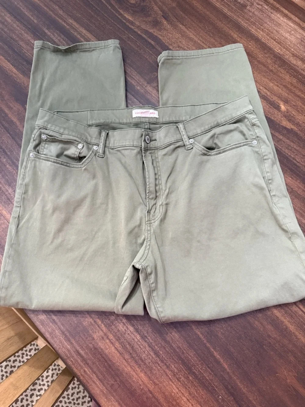 Lucky Brand Men's Olive Green Casual Pants